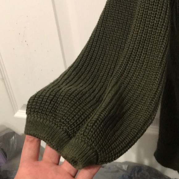 NY&C olive green sweater top - Picture 3 of 4